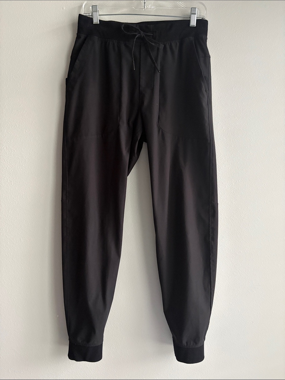 lululemon athletica Black Jogger Sweatpants - Men’s Medium